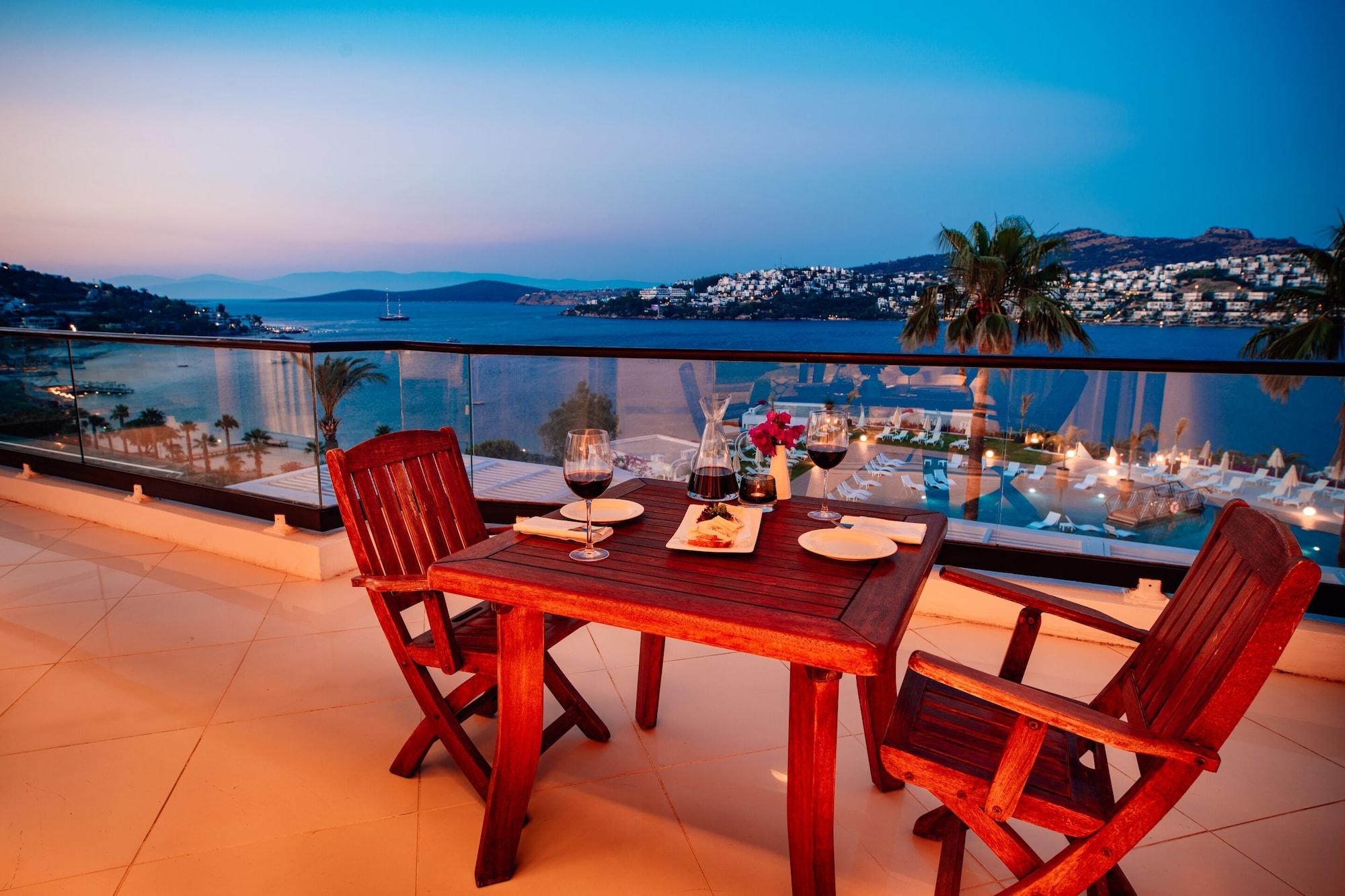 Baia Bodrum Hotel Gundogan  Exterior photo