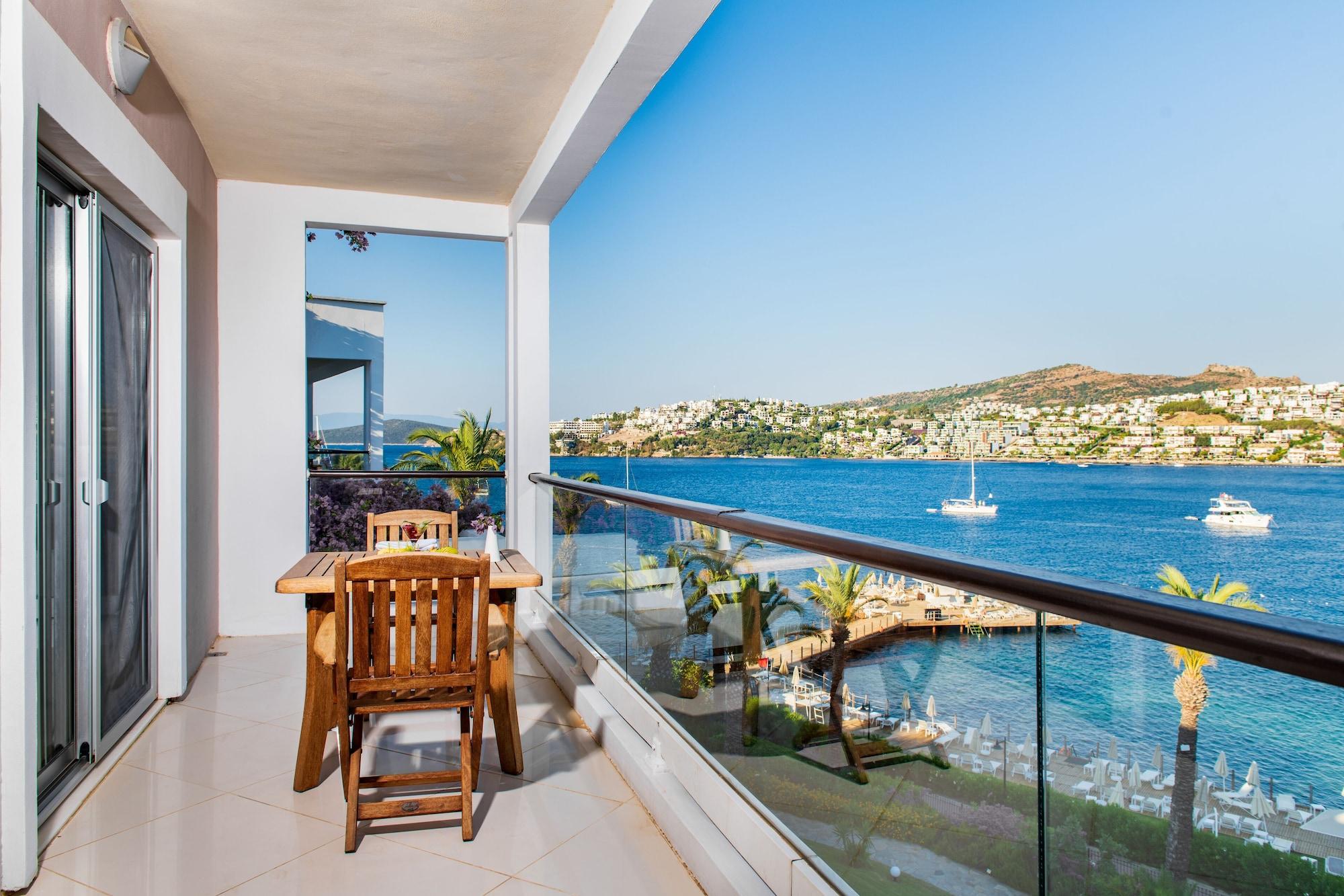 Baia Bodrum Hotel Gundogan  Exterior photo